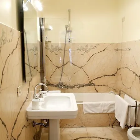 Torre Argentina Luxury